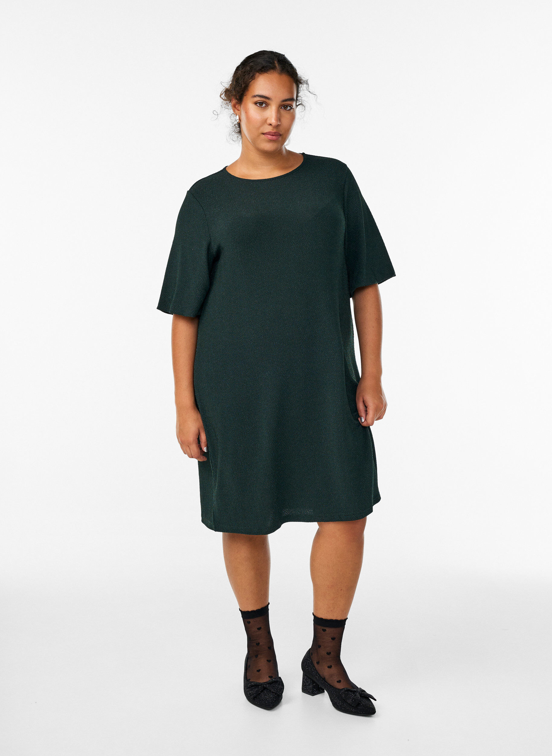 Zizzi Kort kl&auml;nning med glitterm&ouml;nster, Gr&ouml;n, Model image number 1