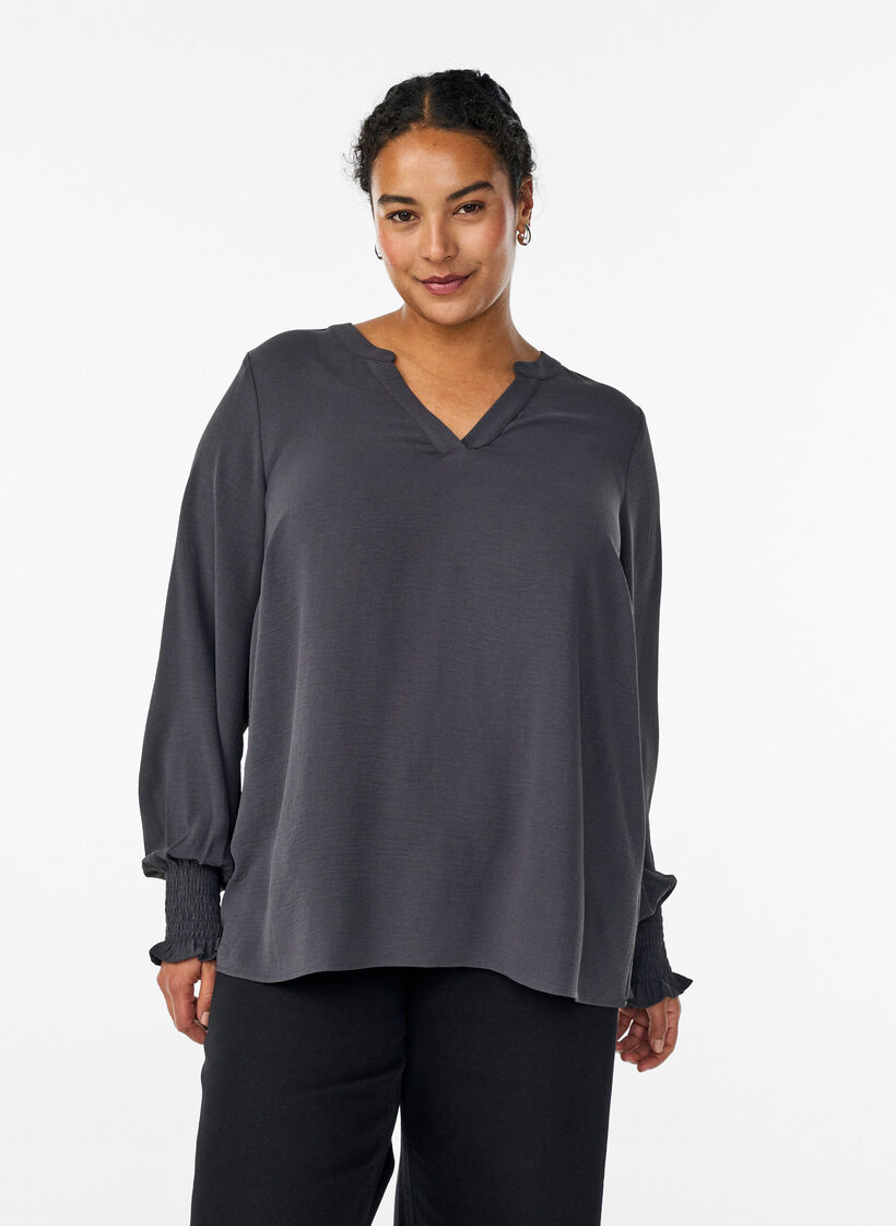 Blus med smockade manschetter och v-ringning, Gr&aring;, Model image number 0