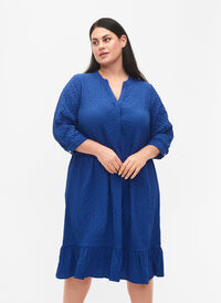 Enfärgad midiklänning med 3/4-ärmar, True blue, Model