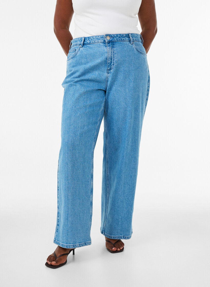 Jeans med vida ben och h&ouml;g midja, Bl&aring;, Model