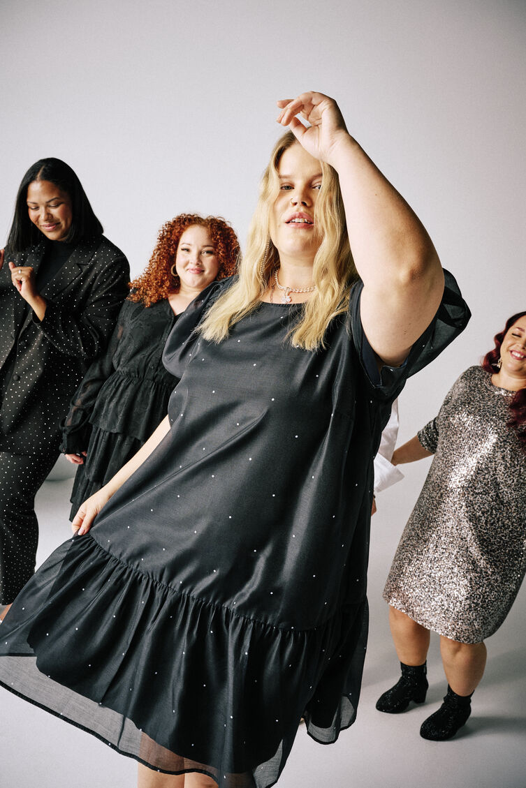 Festkläder, , Model