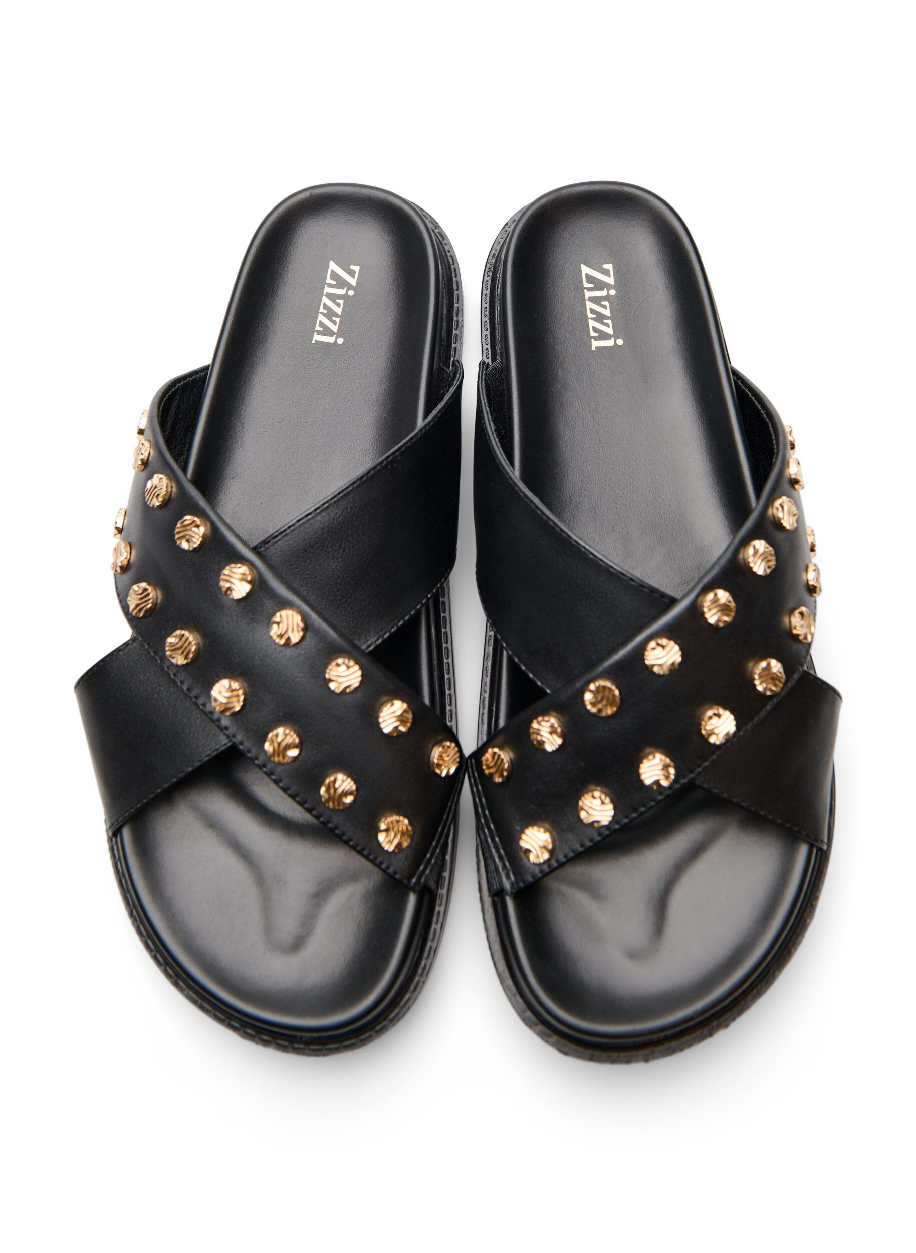 Zizzi Sandal med korsade remmar och dekorativa nitar, Svart, Packshot image number 3