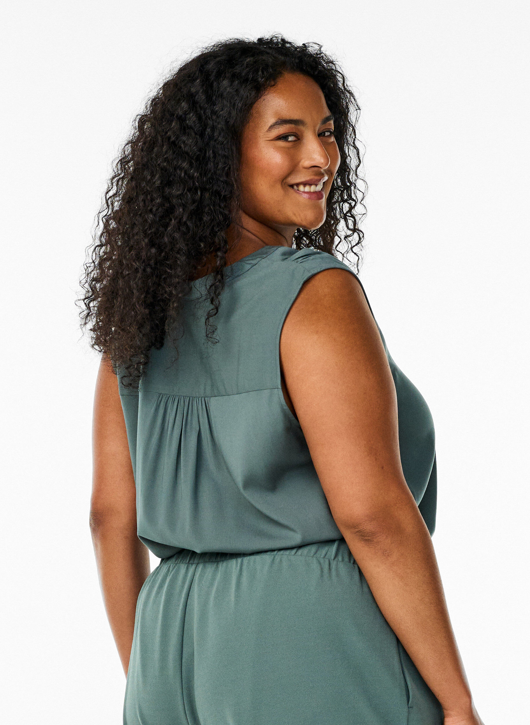 Zizzi FLASH &ndash; &Auml;rml&ouml;s viskosblus, Gr&ouml;n, Model image number 2