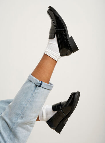 Croco-loafers i läder med bred passform, Black, Image image number 1