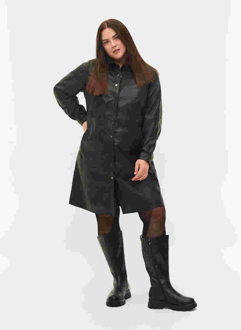 Läderklänning med långa ärmar och knäppning, Black, Model image number 0