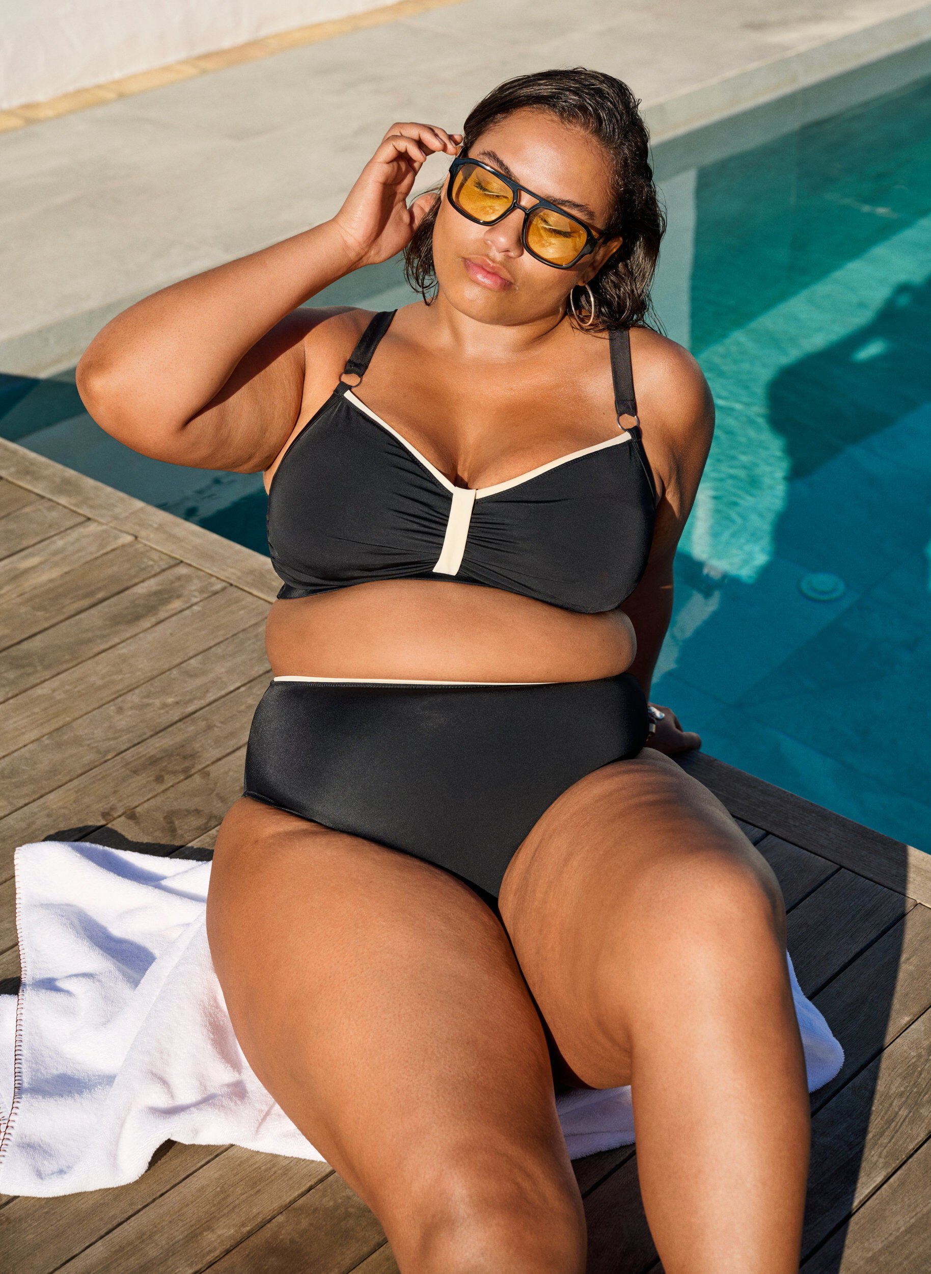 Bikinitrosor