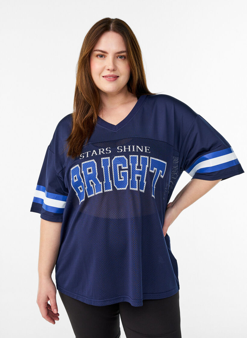 Tr&auml;nings-t-shirt med v-ringning och tryck framtill, Bl&aring;, Model