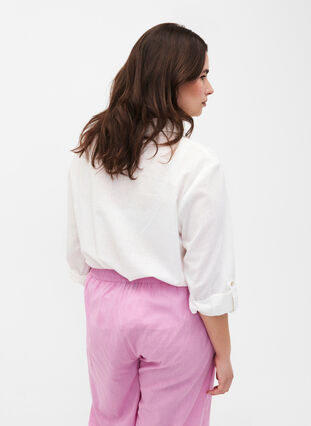 Skjortblus med knappstängning i bomulls- och linneblandning, Bright White, Model image number 1