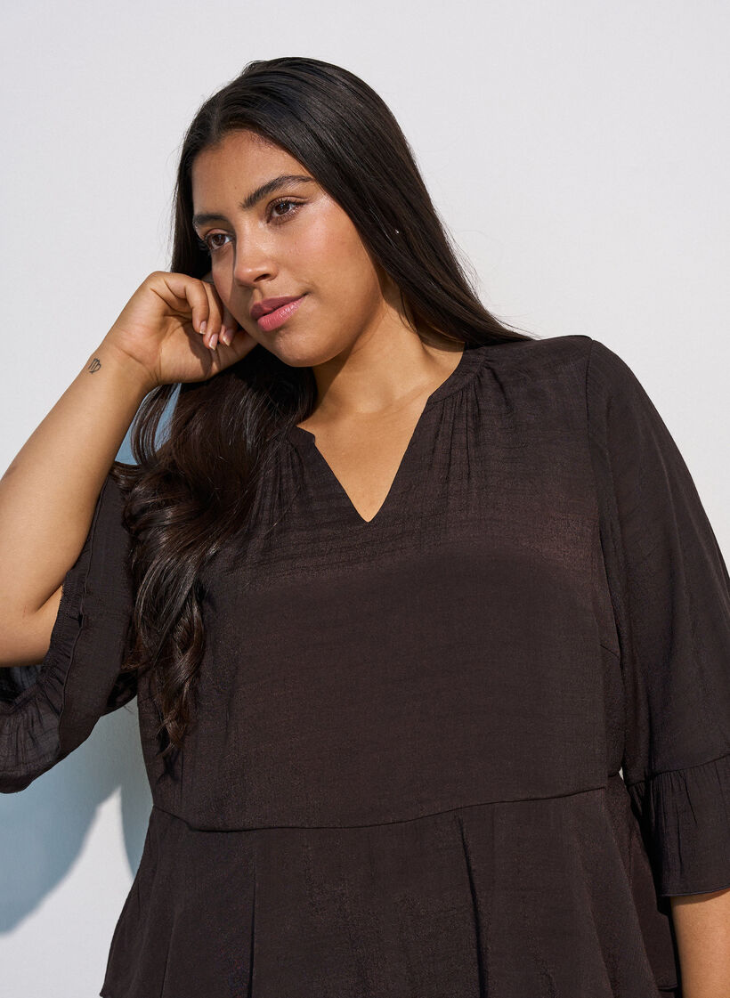 Blus med 3/4-&auml;rmar och volangdetaljer, Brun, Model image number 3