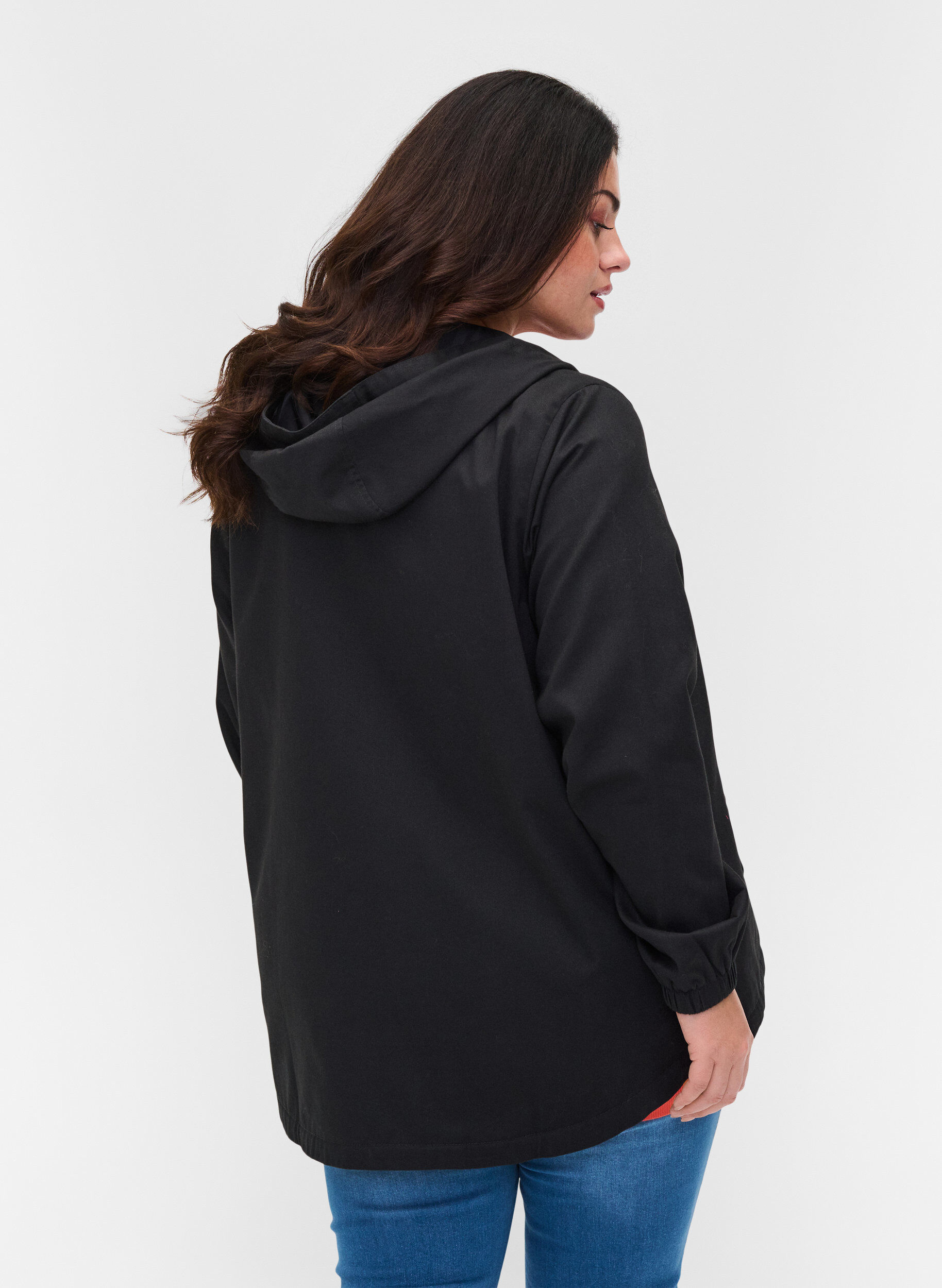 Zizzi Kort parkas med huva och justerbar nederkant, Black, Model image number 1
