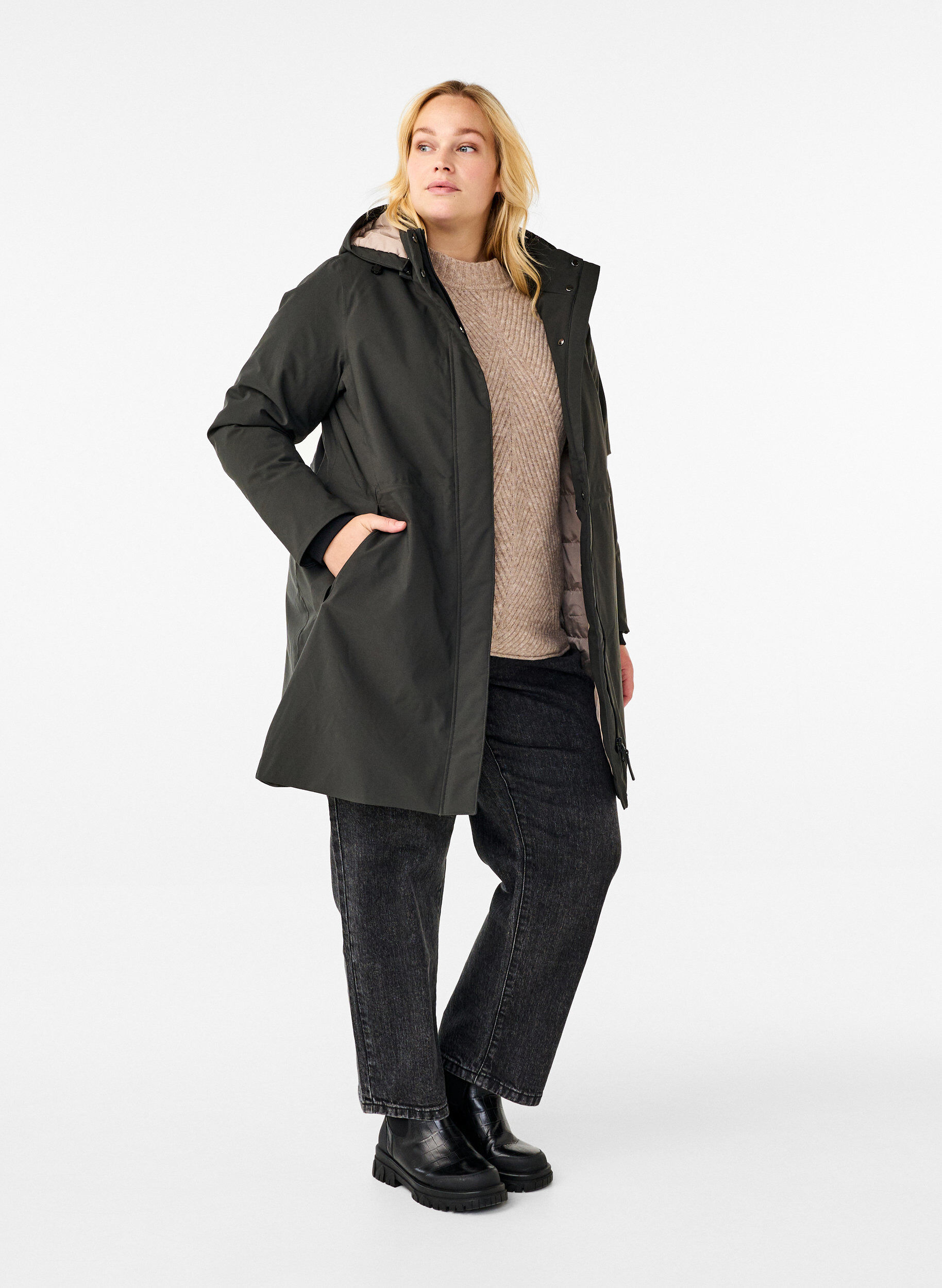 Zizzi Funktionell parkas vinterjacka med huva, Raven, Model image number 2