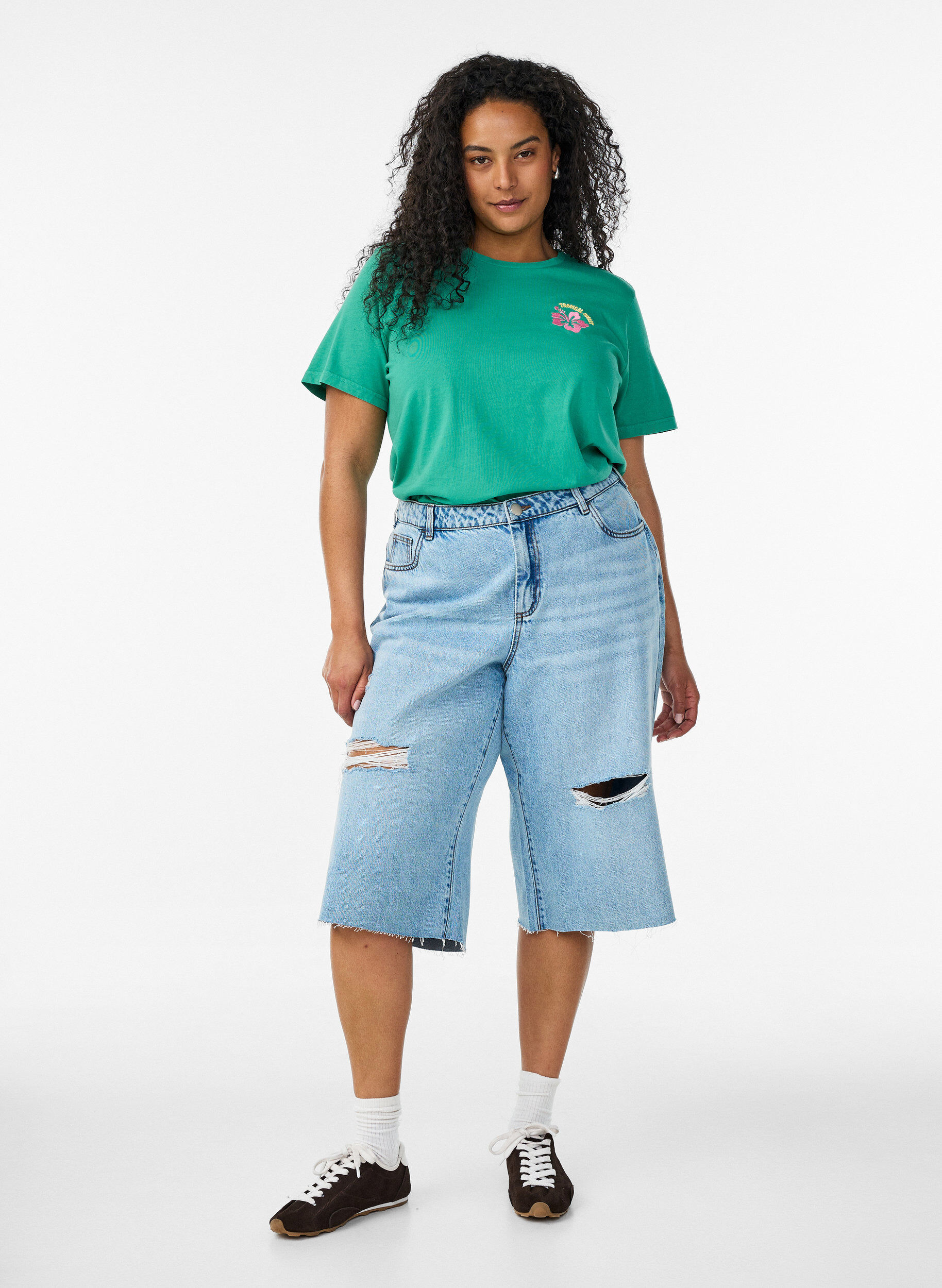 ZizziT-shirt i ekologisk bomull med tryck p&aring; ryggen, Gr&ouml;n, Model image number 1