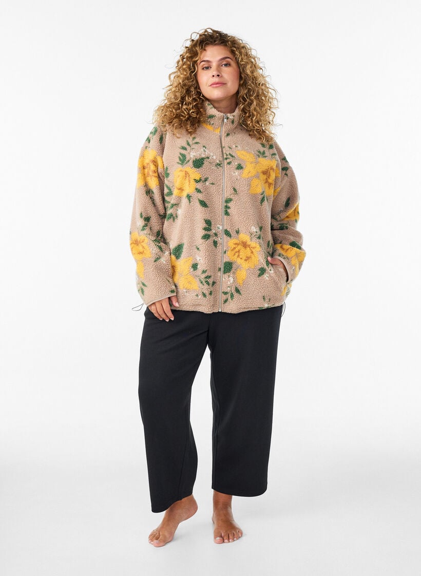 Blommig fleecejacka med h&ouml;g krage och dragkedja, Beige, Model image number 1