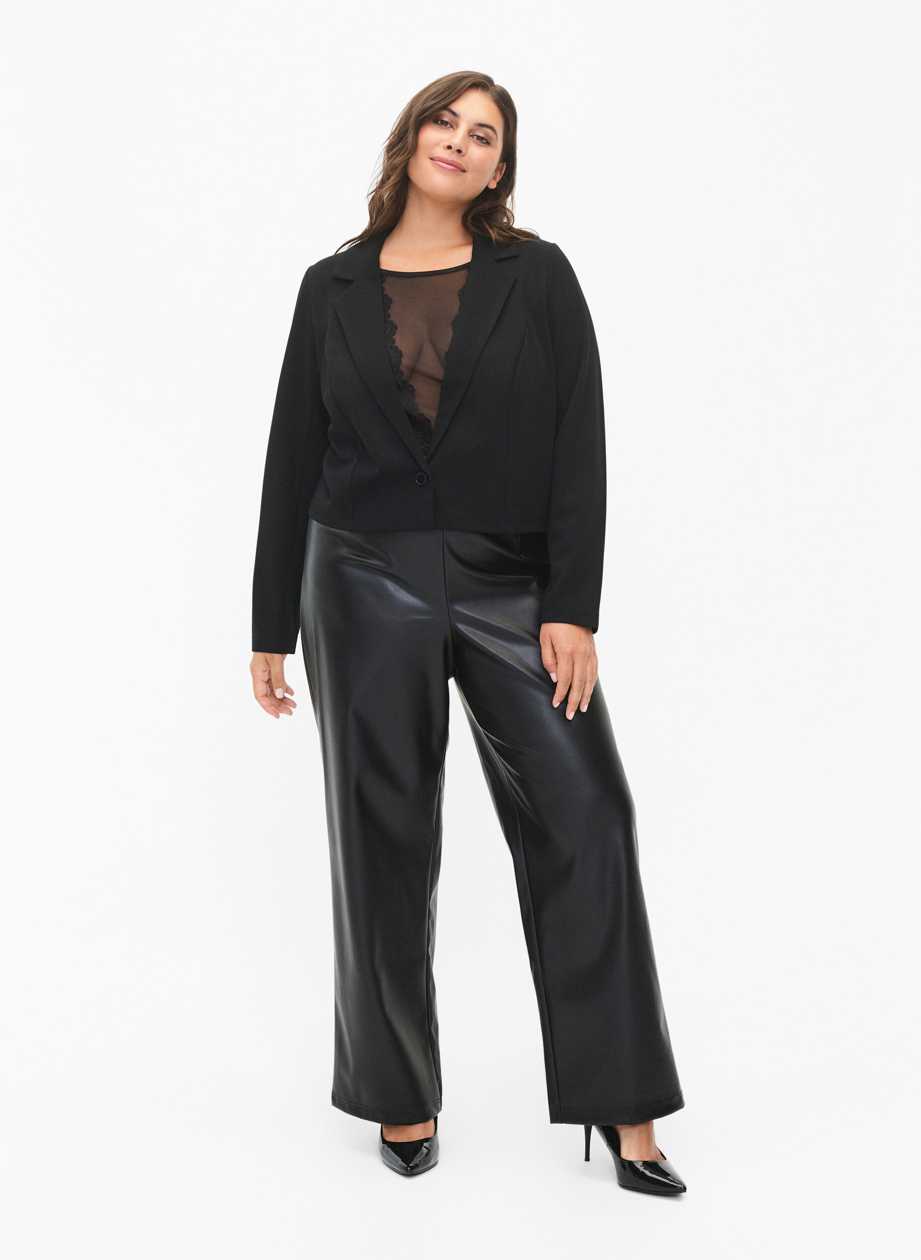 Zizzi Kort kavaj med knapp, Black, Model image number 2