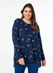 Blommig blus med l&aring;nga &auml;rmar, Bl&aring;, Model image number 0