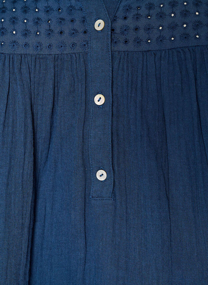 Tunika i bomullsmuslin med broderie anglaise, Bl&aring;, Packshot image number 2