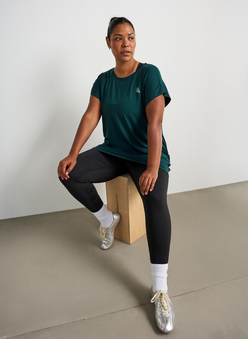 L&aring;ng tr&auml;nings-t-shirt, Gr&ouml;n, Model image number 3