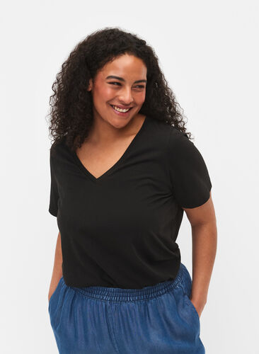 Kortärmad t-shirt med v-hals, Black, Model image number 0