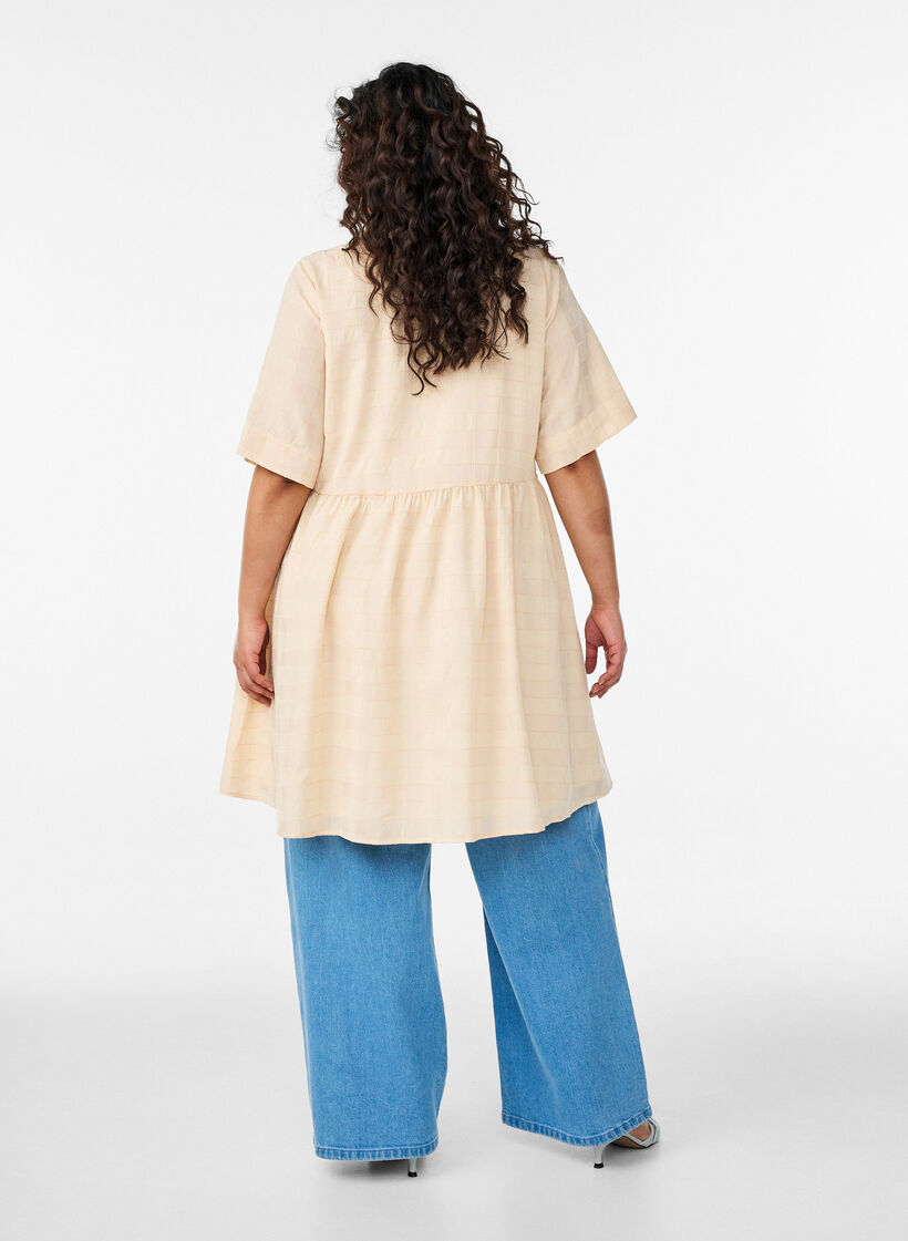 Kort skjortkl&auml;nning med rutig textur och halvl&aring;nga &auml;rmar, Gul, Model image number 2