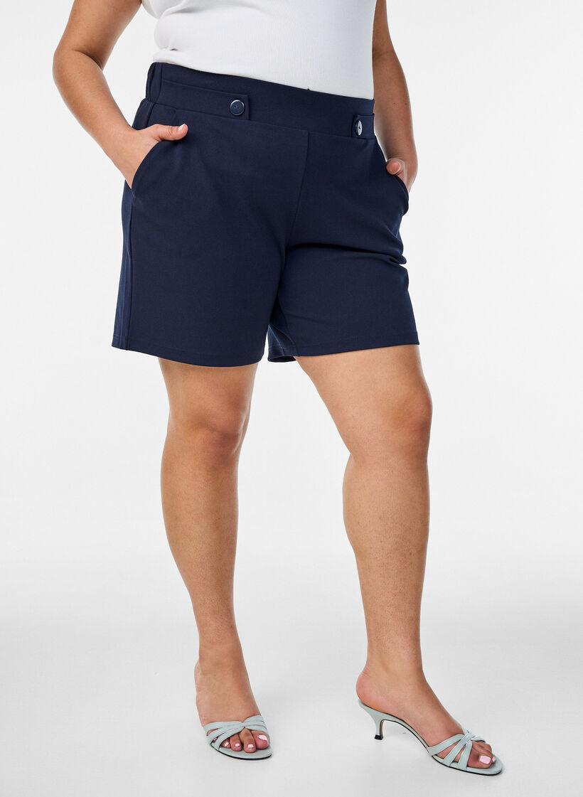 Shorts med fickor och l&ouml;s passform, Bl&aring;, Model image number 3