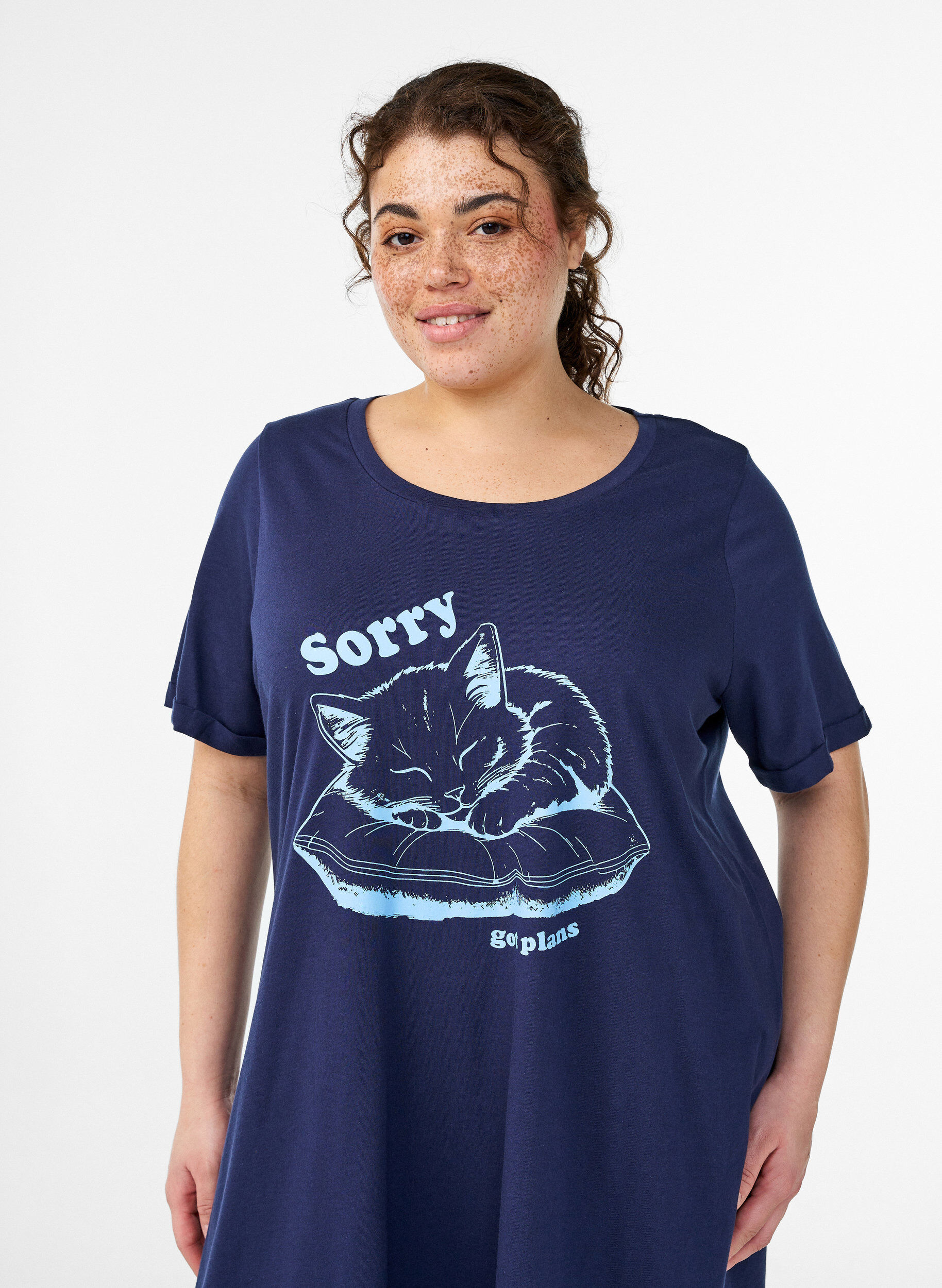 ZizziKort&auml;rmat nattlinne i ekologisk bomull, Bl&aring;, Model image number 2