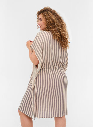 Randig strandklänning i viskos, Sand Striped, Model image number 1
