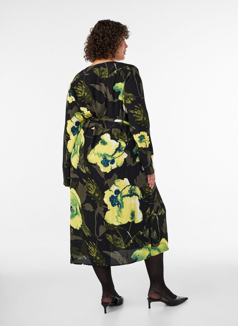 Blommig omlottkl&auml;nning i viskos med knytsk&auml;rp, Svart, Model image number 1