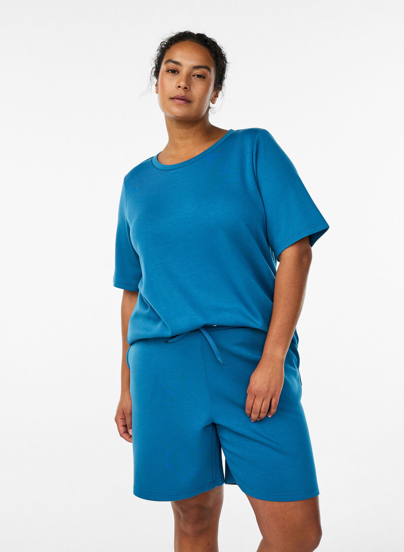 Shorts i modalmix med fickor, Bl&aring;, Model image number 0