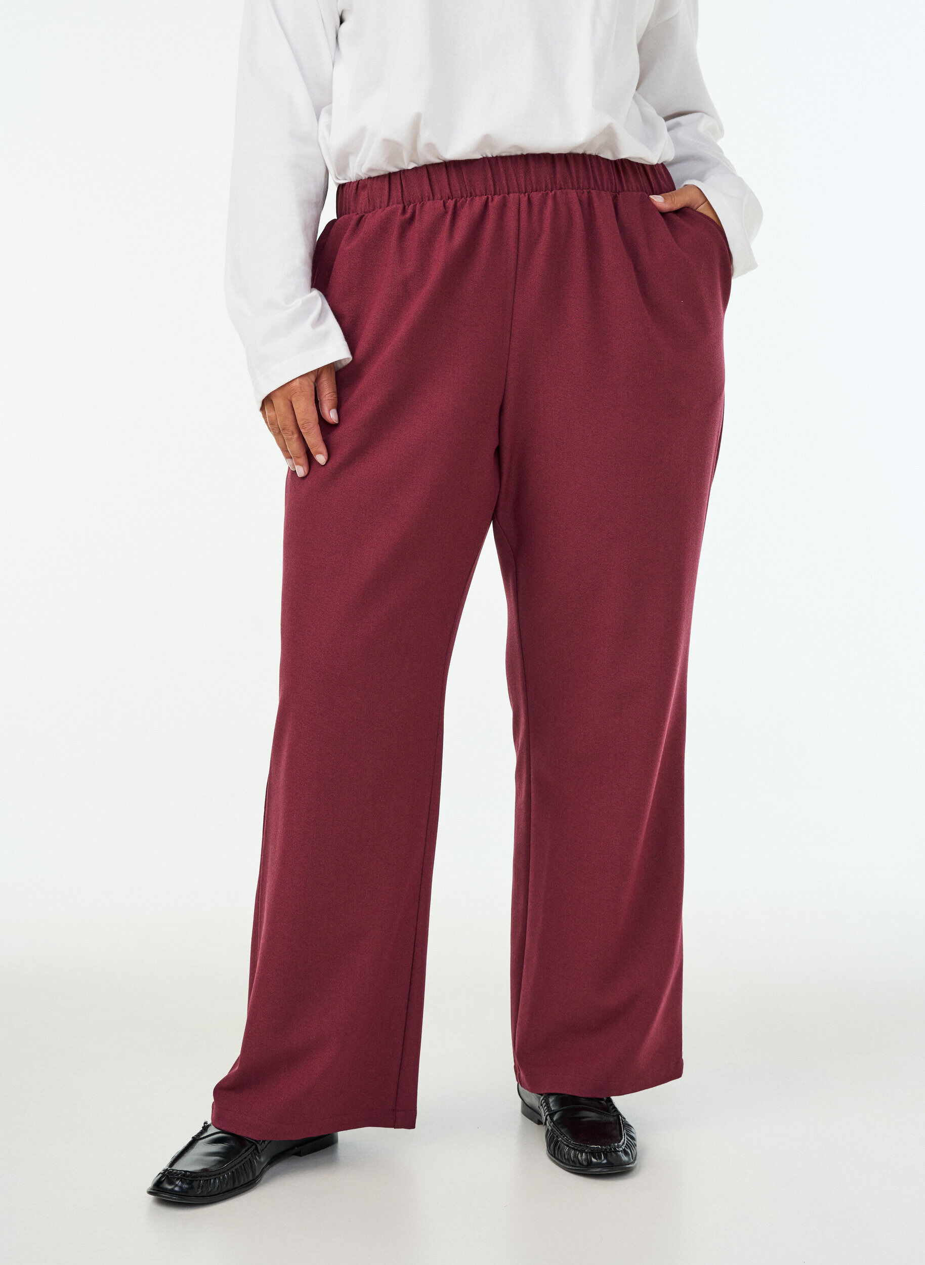 ZizziL&ouml;sa byxor med fickor, R&ouml;d, Model image number 2