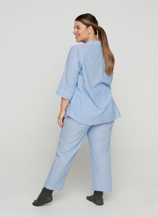 Randiga pyjamasbyxor i bomull och lös passform, White/Blue Stripe, Model image number 1