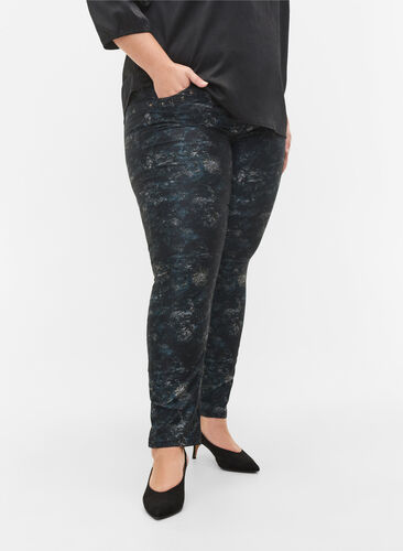 Mönstrade Emily jeans med nitar, Black AOP, Model image number 2