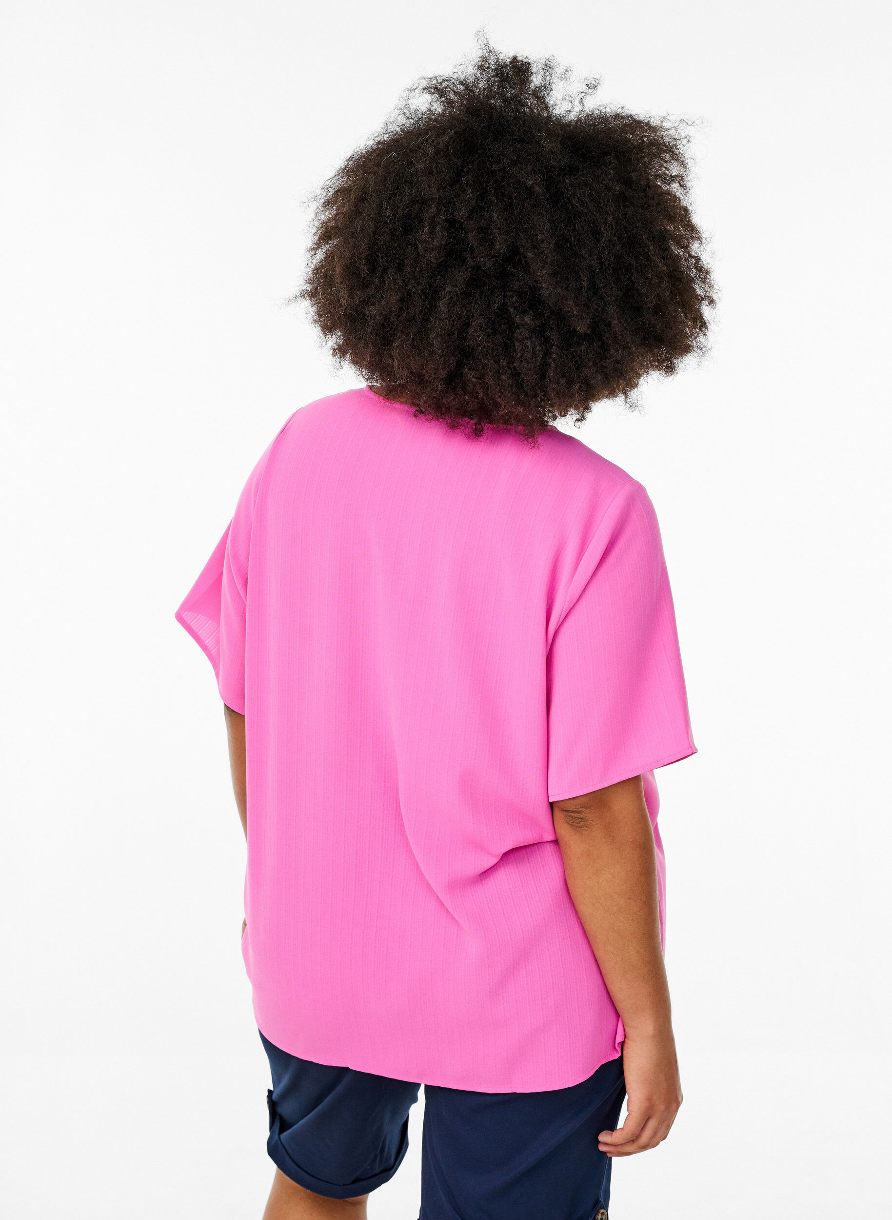 Zizzi Kort&auml;rmad blus med rund hals, Rosa, Model image number 2