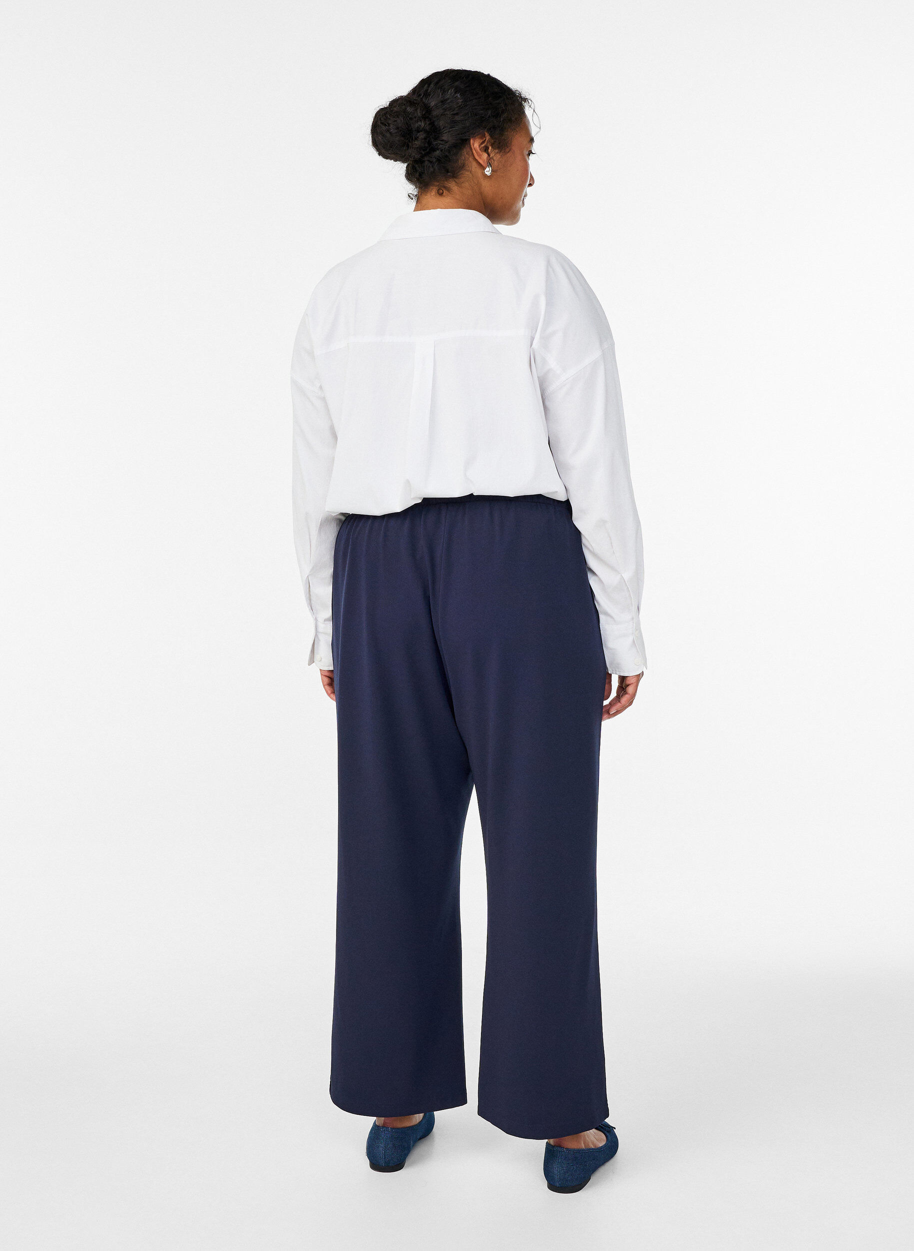 ZizziL&ouml;sa byxor med fickor, Bl&aring;, Model image number 1