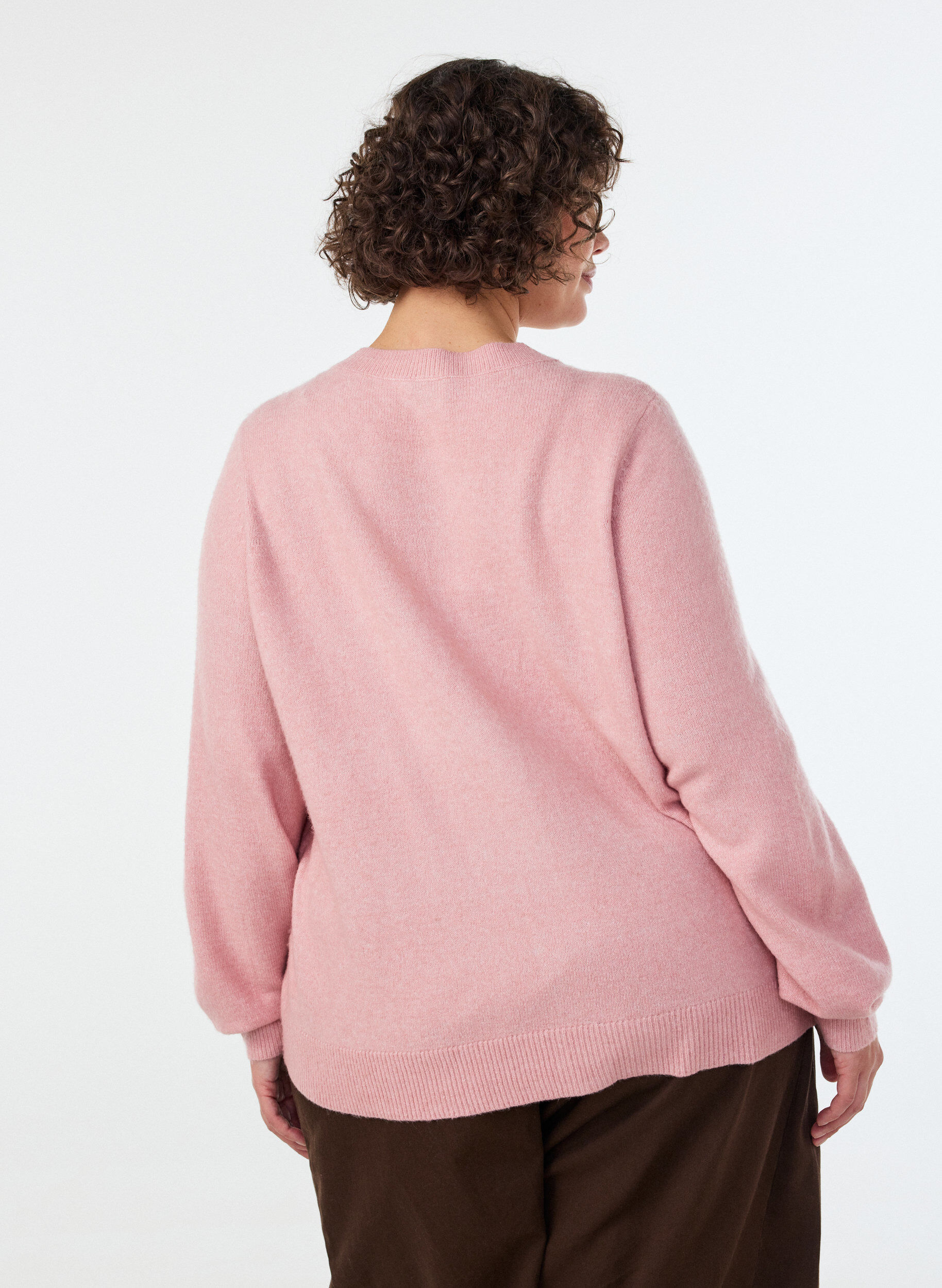 ZizziKofta i mjukt stickat med guldf&auml;rgade knappar, Rosa, Model image number 2