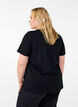 T-shirt med motiv, Black w. Flower, Model image number 1