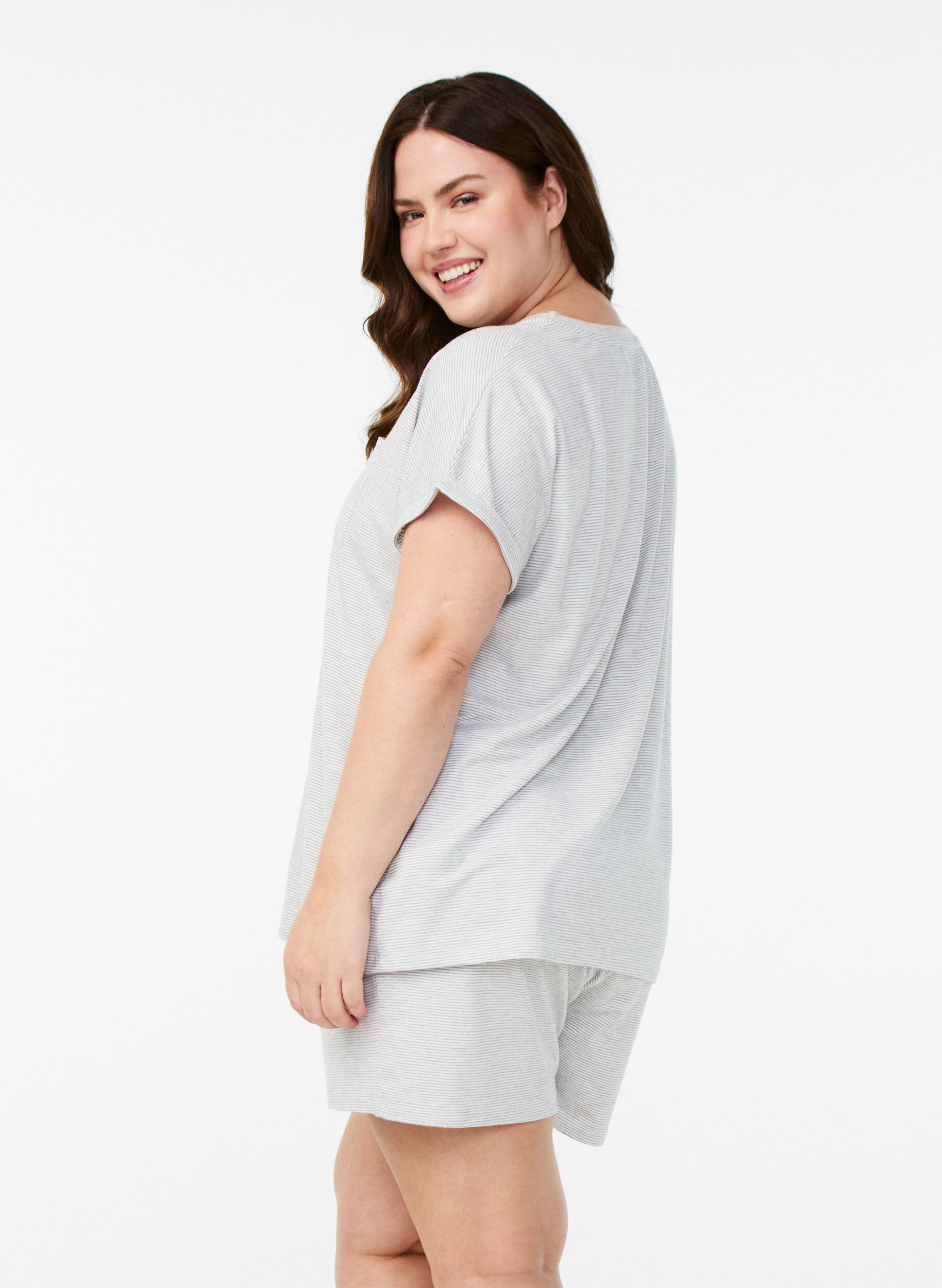 Zizzi Randiga pyjamasshorts med h&ouml;g midja, LGM Stripe, Model image number 1