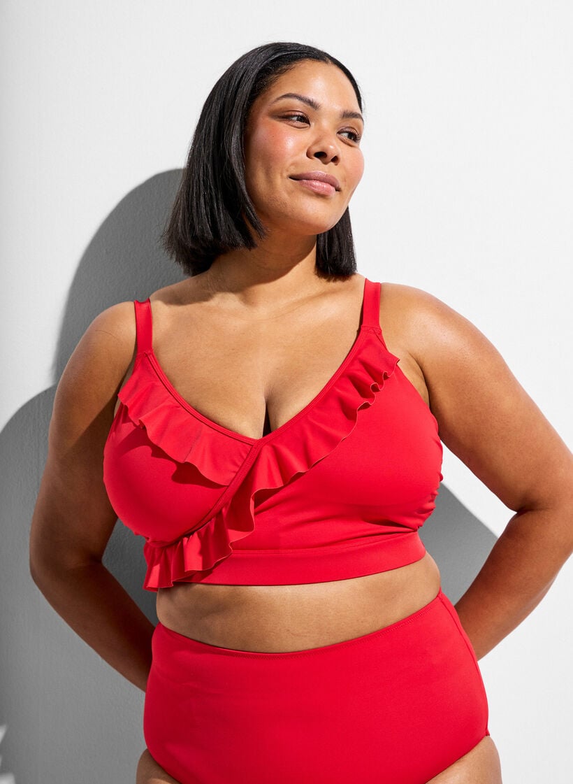 Bikinitopp med volanger och uttagbara inl&auml;gg, R&ouml;d, Model image number 0