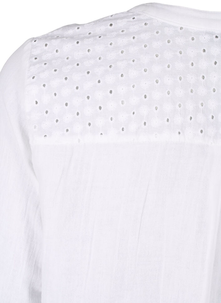 Bomullsblus med broderie anglaise och trekvartsärm, Bright White, Packshot image number 3