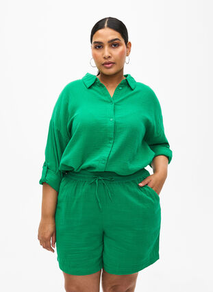 Shorts i bomullsmuslin med fickor, Jolly Green, Model image number 0