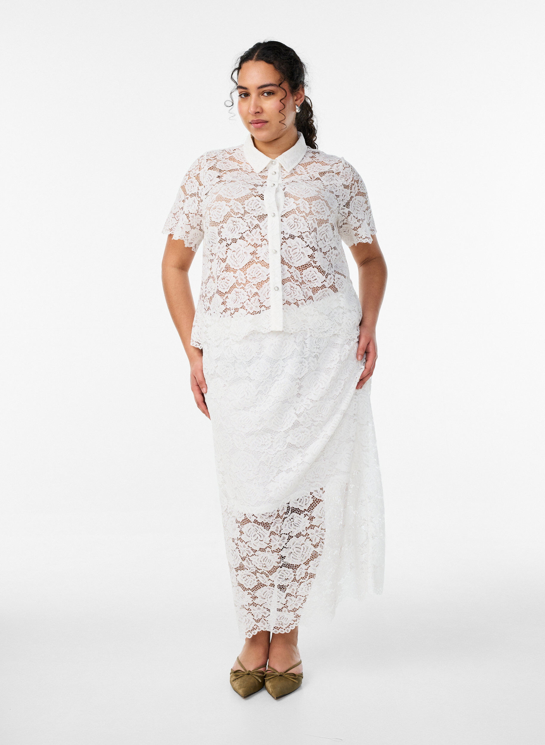 Zizzi Spetsskjortsblus med p&auml;rlknappar, Vit, Model image number 1