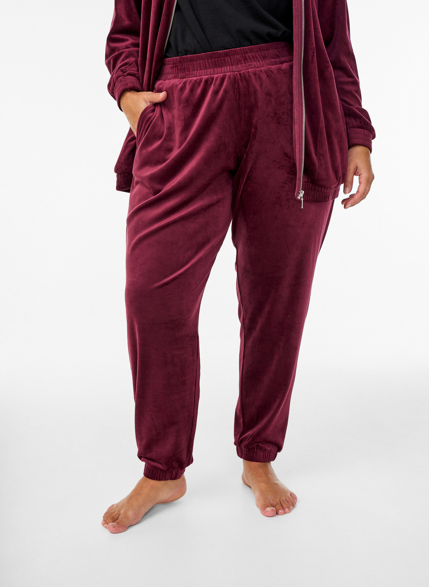 ZizziL&ouml;st sittande byxor i sammet, R&ouml;d, Model image number 2