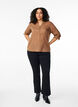 Skjortblus i bomull med v-ringning, Coca Mocha, Model image number 3