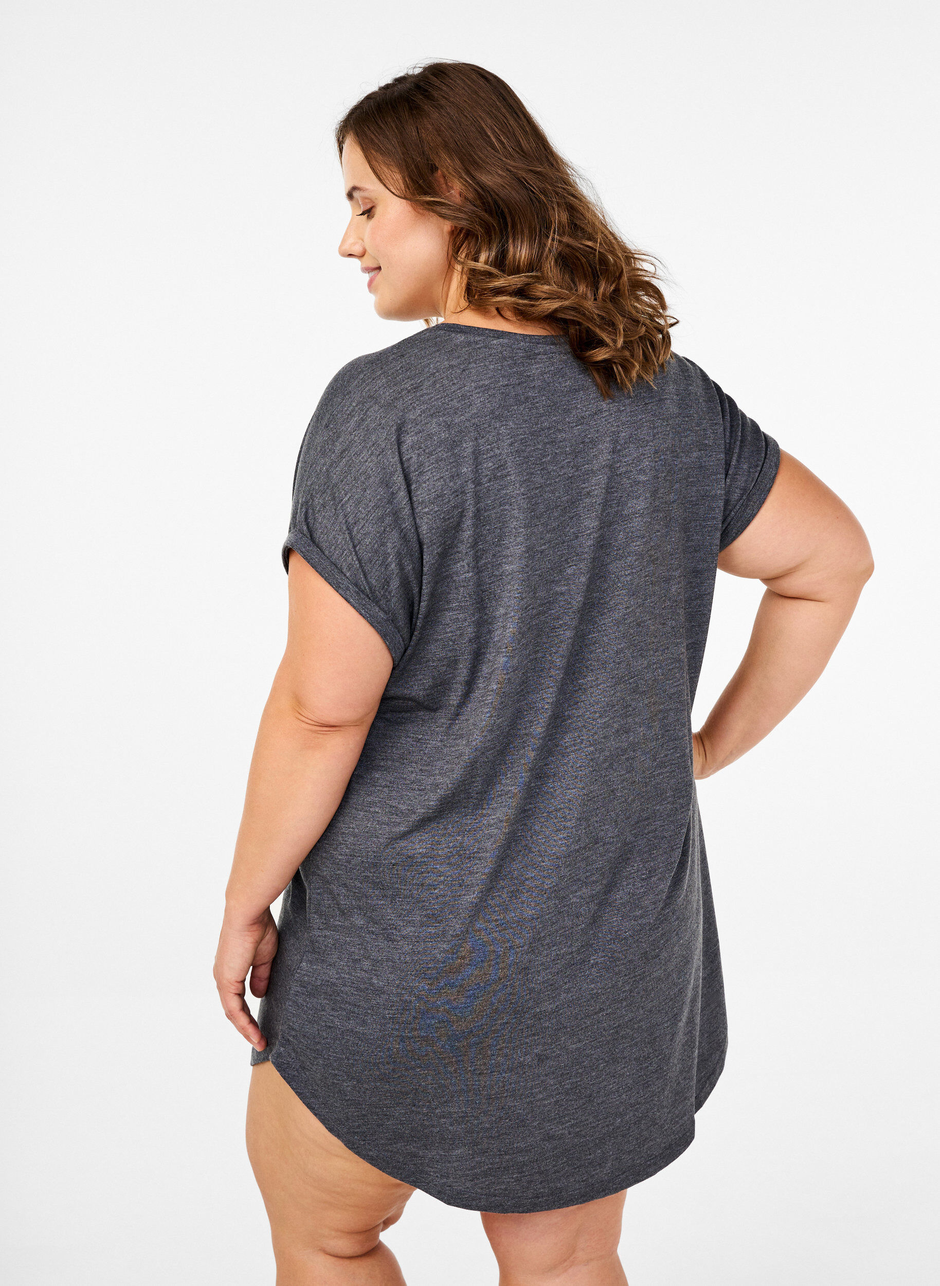 Zizzi Kort&auml;rmat nattlinne med texttryck, , Model image number 2