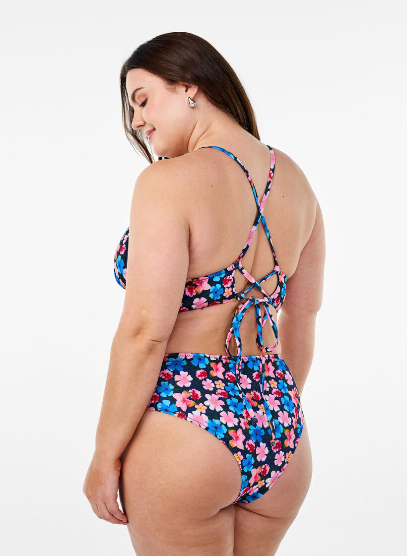 Bikinitopp med blommigt tryck och knytning i ryggen, Rosa, Model image number 2