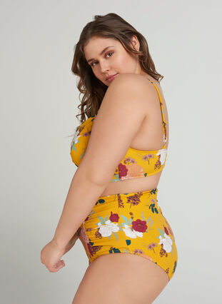 Bikiniunderdel med hög midja och blommigt tryck, Yellow Flower Print, Model image number 0