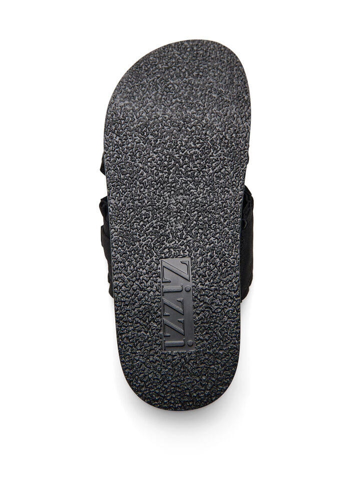Sandaler med korsade remmar och volangkanter, Svart, Packshot image number 4
