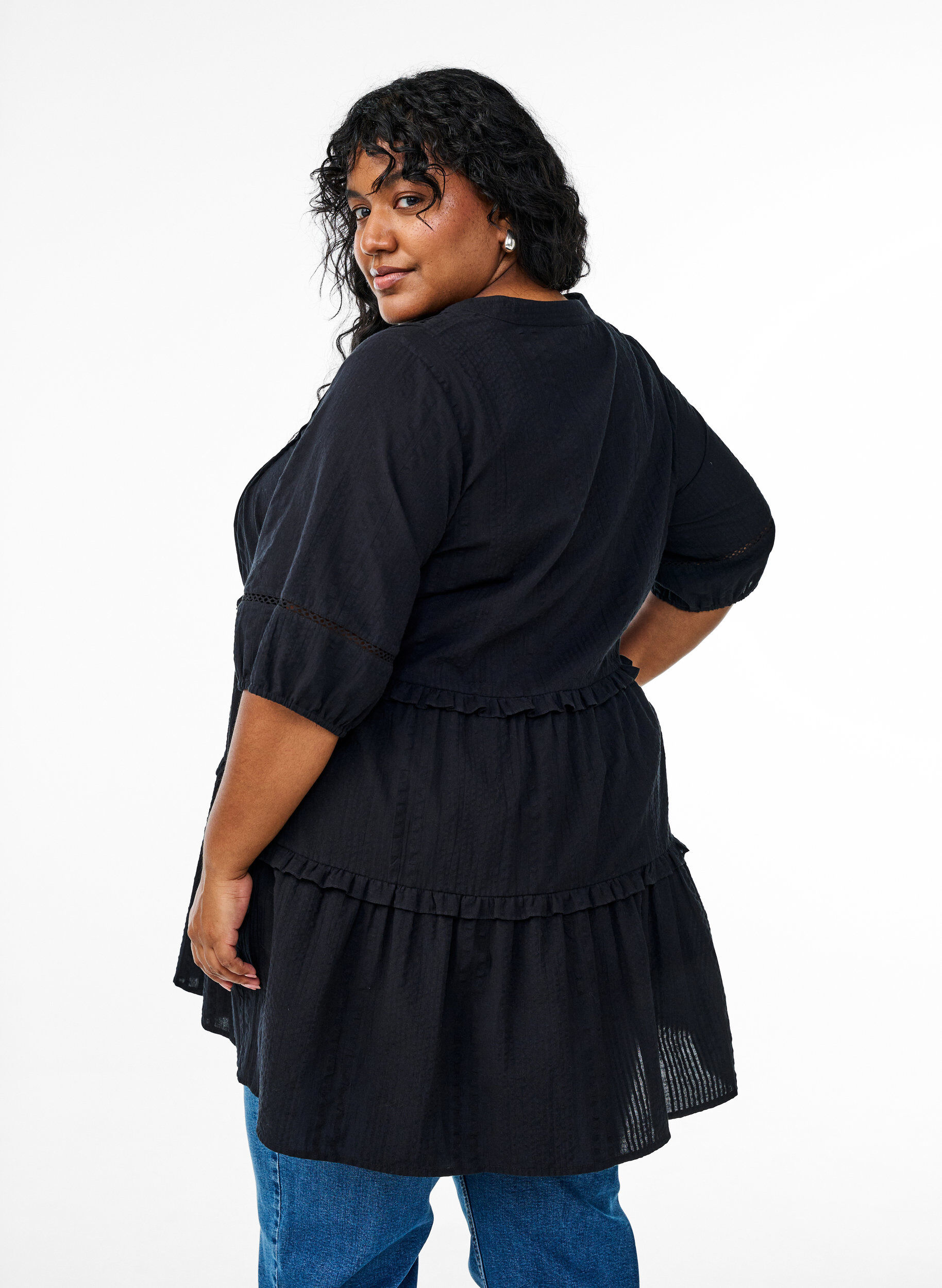 Zizzi A-formad tunika med volanger, Svart, Model image number 2