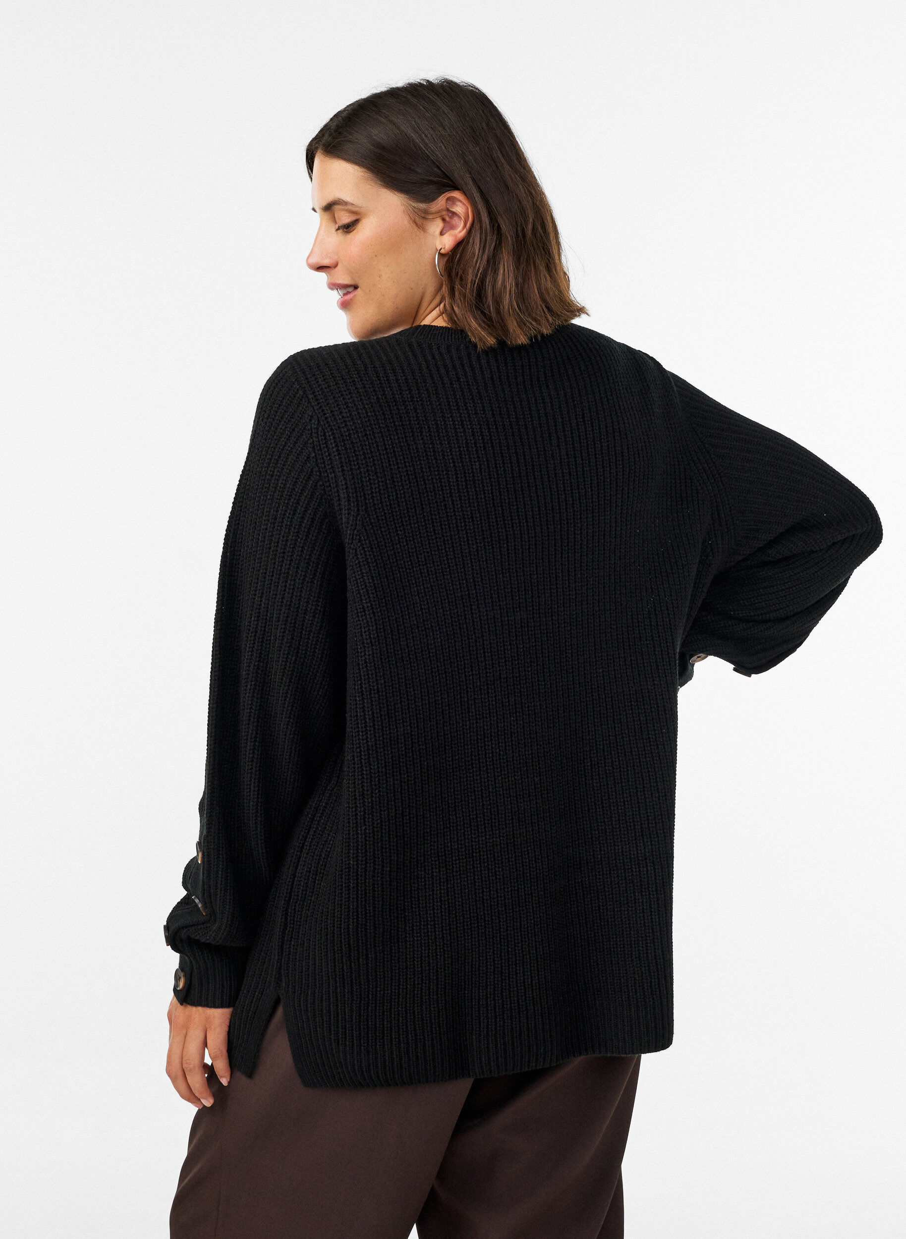 ZizziStickad blus med ribbstruktur och knappdetaljer, Svart, Model image number 2