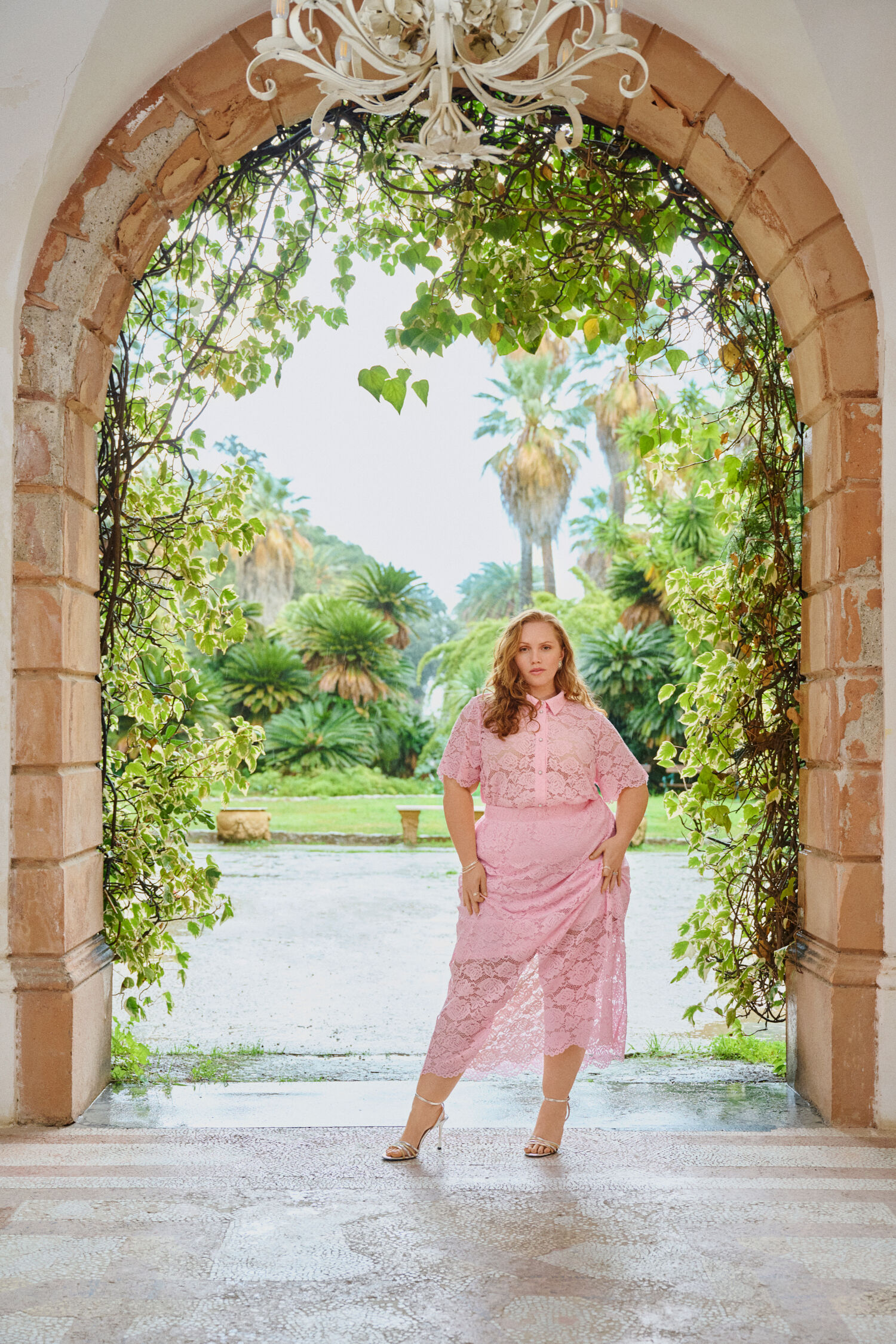 Zizzi Spetsset i ljusrosa, , Model