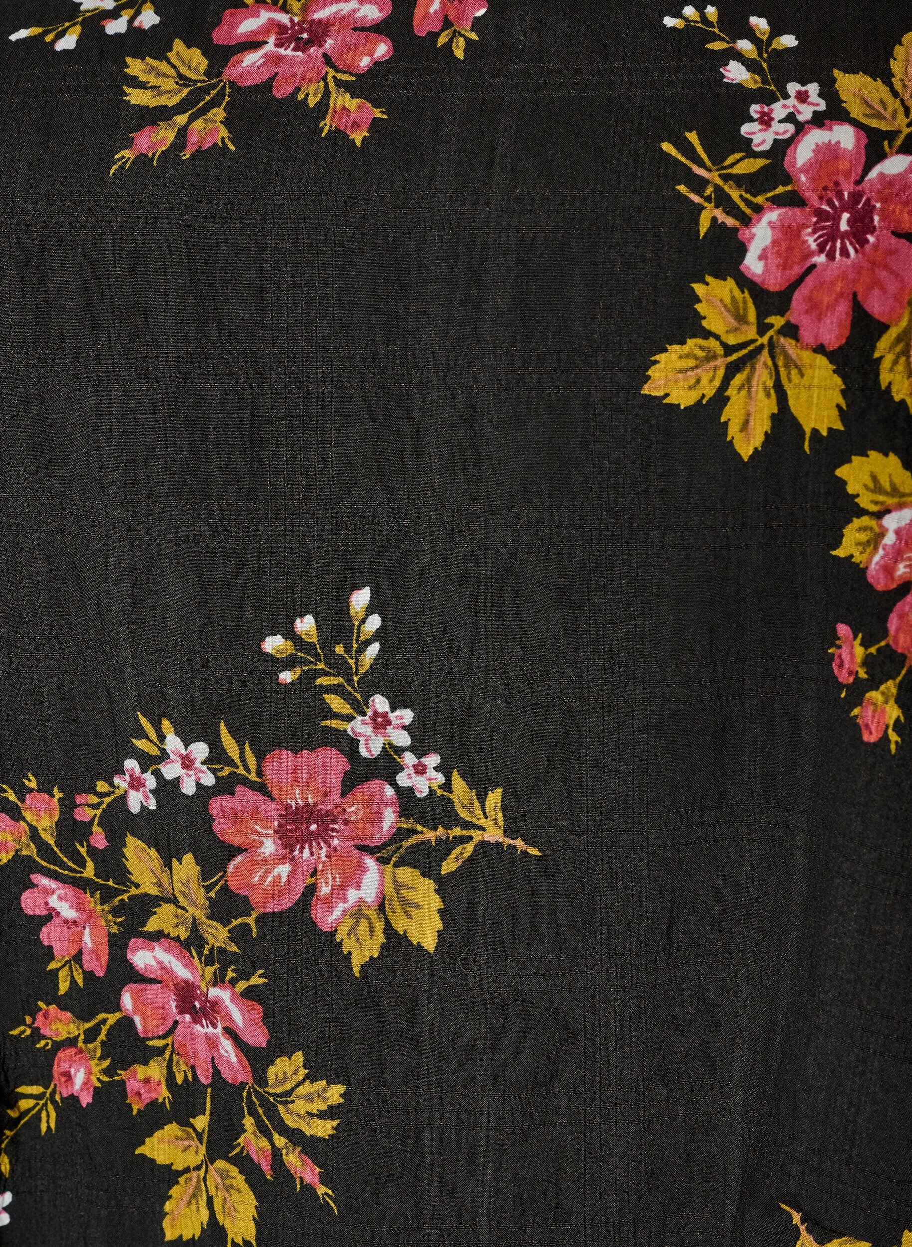 ZizziL&aring;ng&auml;rmad blus med blomm&ouml;nster, Svart, Packshot image number 2